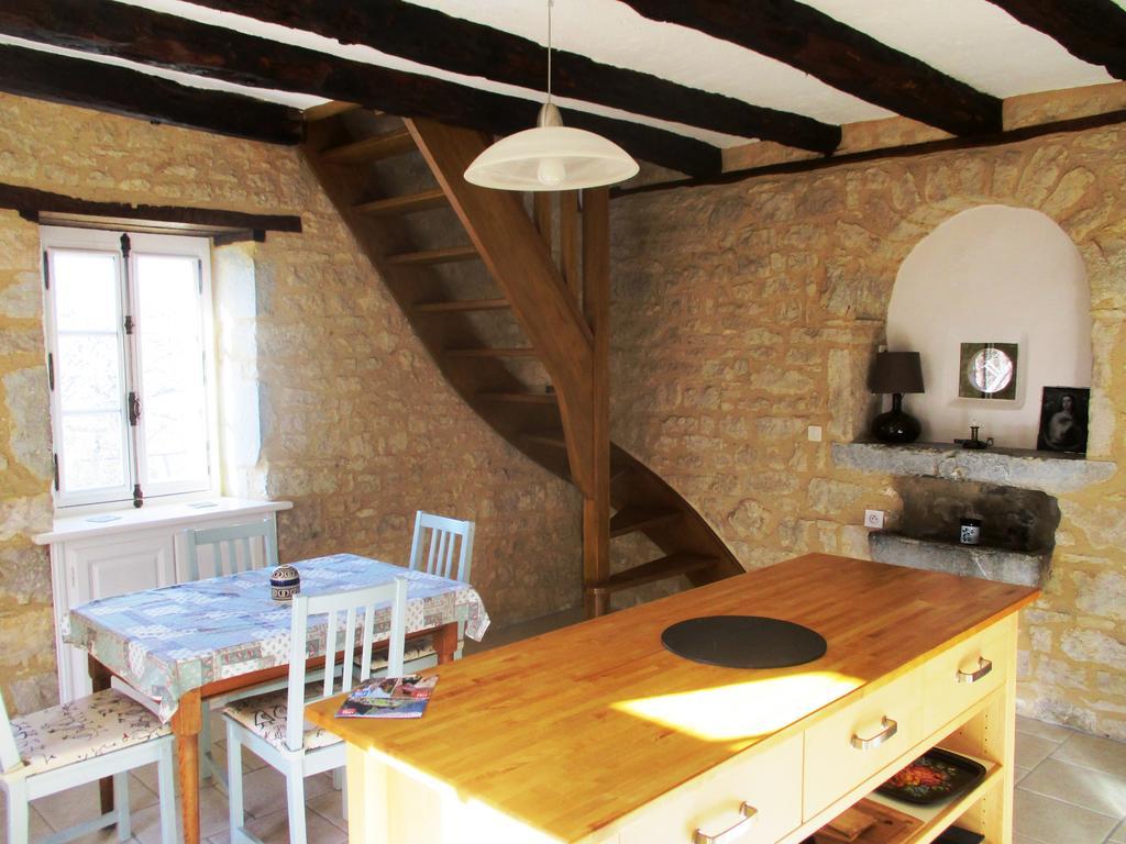 Gîtes Coeur de Lot Soucirac Extérieur photo