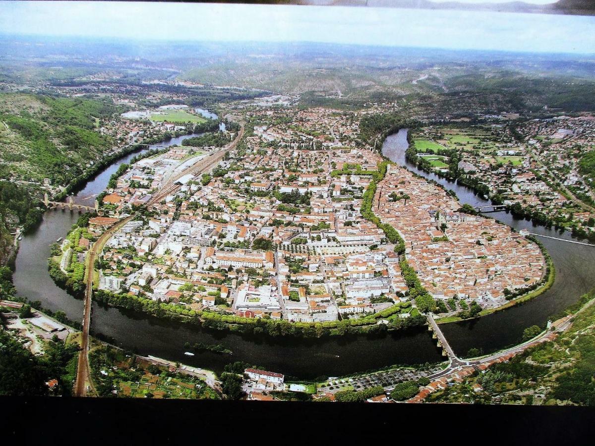 Gîtes Coeur de Lot Soucirac Extérieur photo